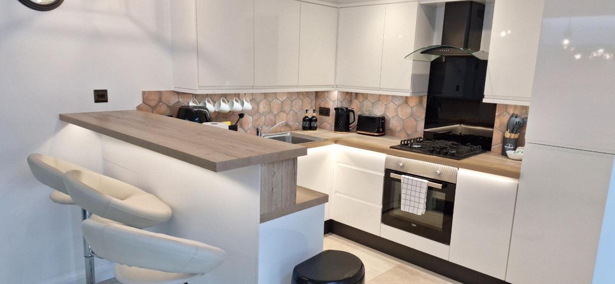 New 3 Bedrooms Flat In Ashford Near Heathrow Esterno foto